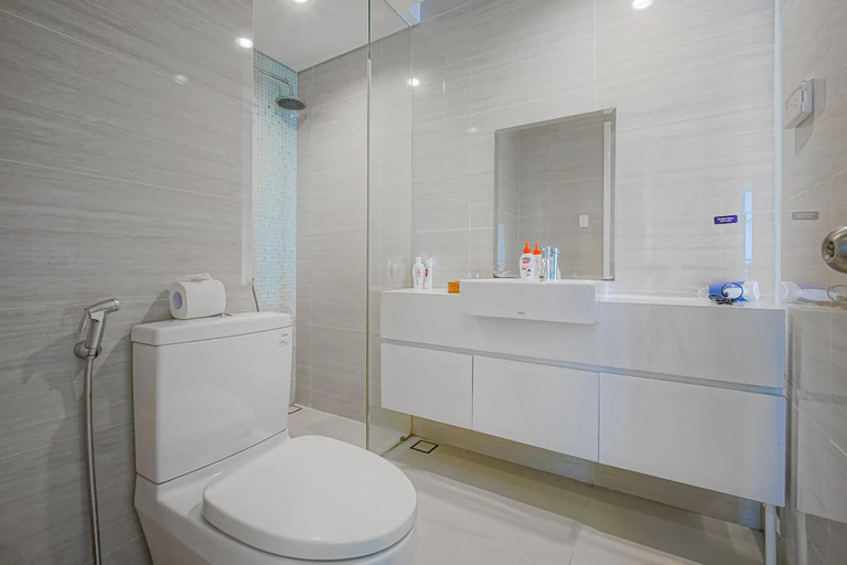 Bathroom 4, Ben Thanh Tower, 2 Beds, D1, City View,  Balcony, District 1