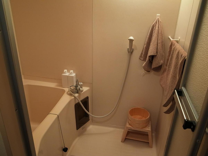 Bathroom 3, Nishi-Ikebukuro 3 Apartment, Toshima
