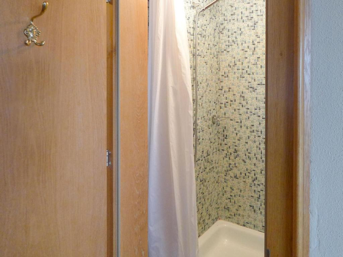 Bathroom 4, Apartment St- Martin-3 by Interhome, Visp