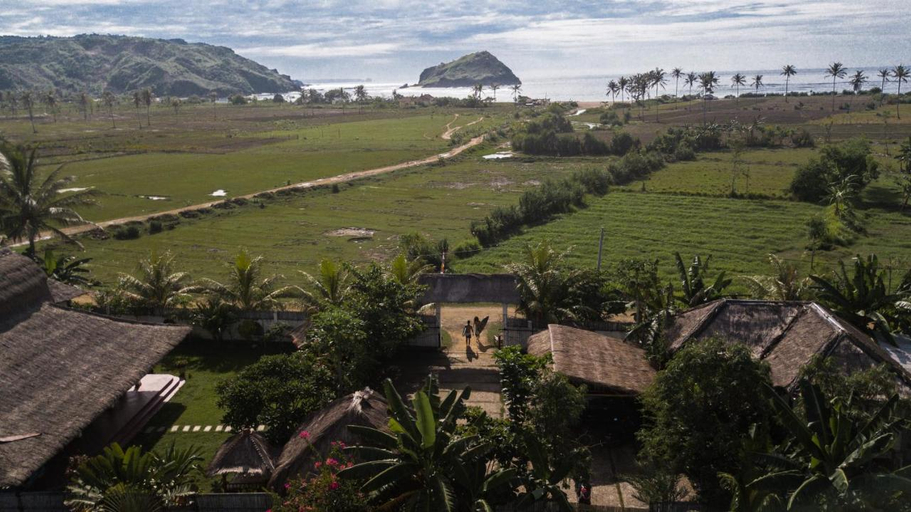 Others, Owa Lodge, Lombok