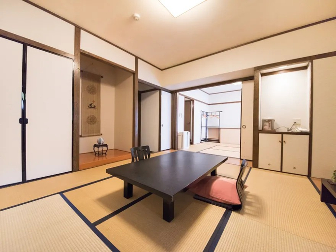 Others 4, Kannawa-Yunoka, Beppu