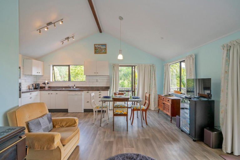 Others 3, Bluebird Bach - Onemana Holiday Home, Thames-Coromandel