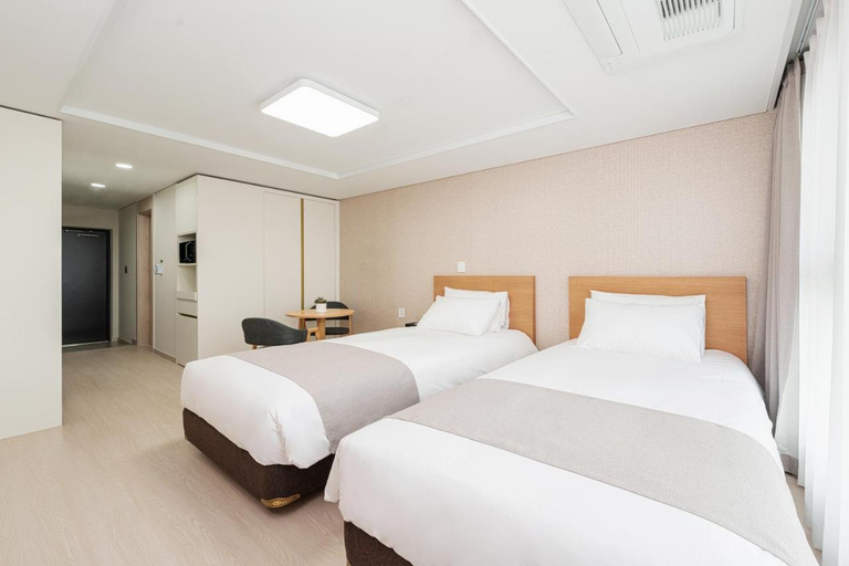 Bedroom 2, Centum Mark Kimstay Yangyang, Yangyang