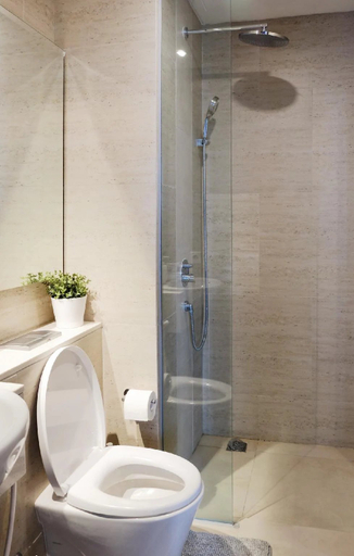 Bathroom 3, Comfort Studio Suite at Taman Anggrek Residence, Jakarta Barat