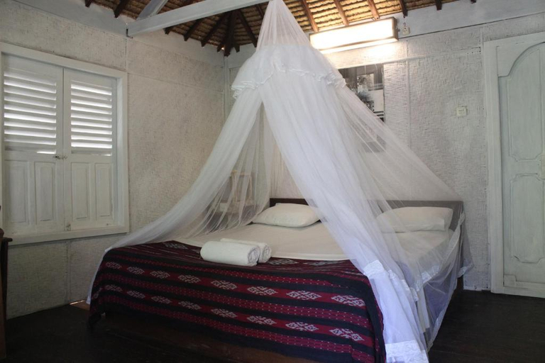 Bedroom 1, Coral Beach Seaside, Lombok