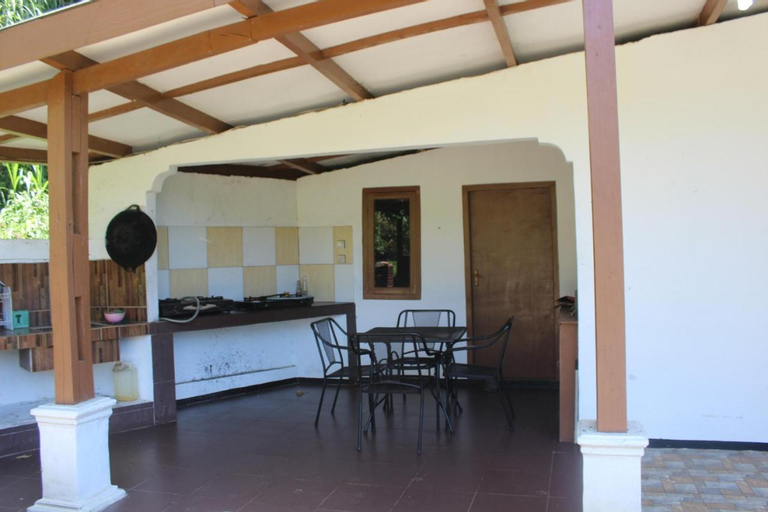 Others 1, Villa Bayu, Buleleng