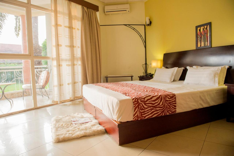 Bedroom 2, Hotel Safari Gate, Roherero