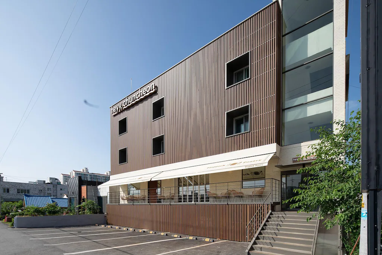 Exterior & Views 2, Chuncheon Hey Hotel, Chuncheon