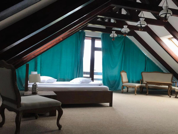Bedroom 4, Pensiunea Poiana Izvoarelor, Dorna Candrenilor