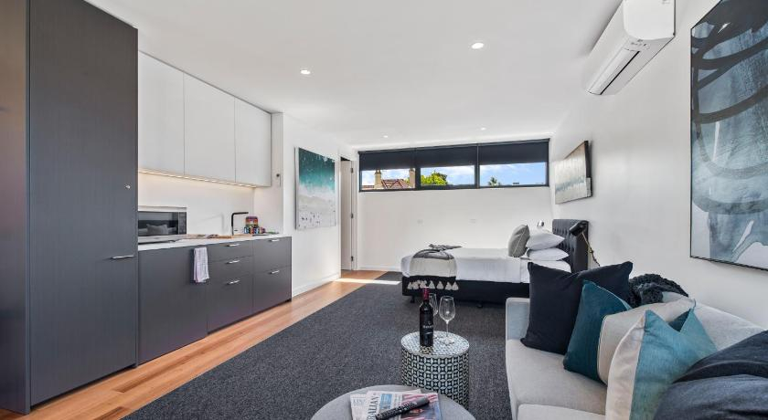 Others 5, Stylish Studio With Great Amenities Near Beachside, Melbourne