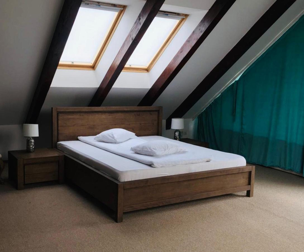 Bedroom 2, Pensiunea Poiana Izvoarelor, Dorna Candrenilor