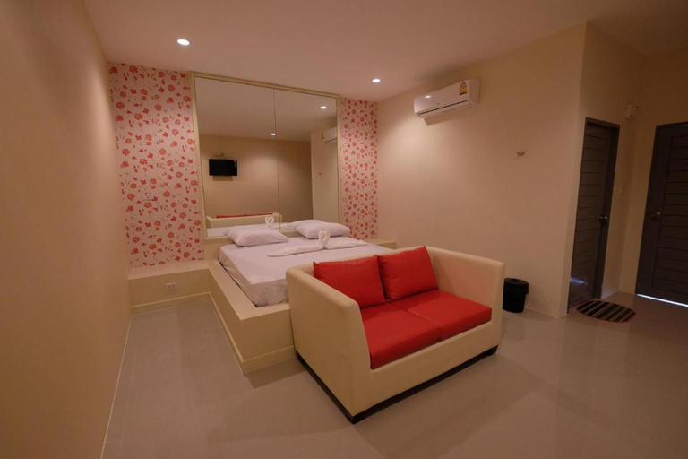 Bedroom 4, CheckInn Kan Resort Kanchanaburi, Muang Kanchanaburi