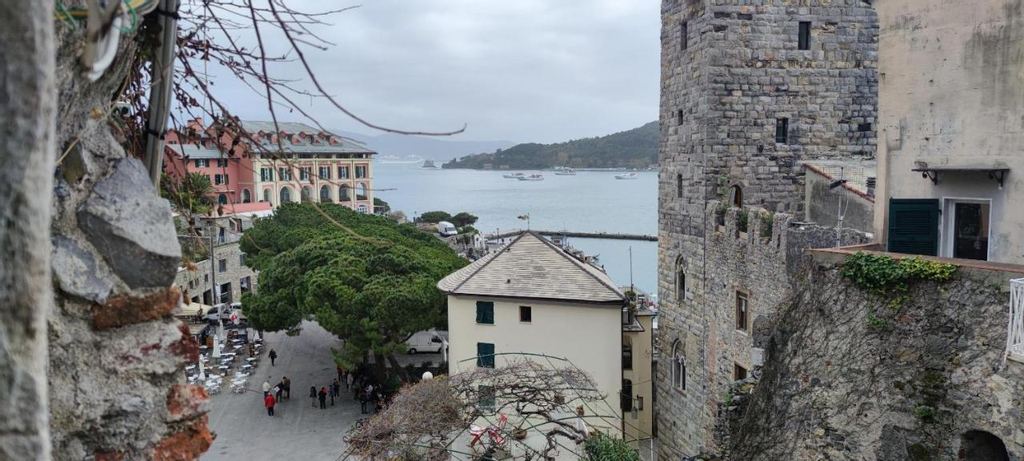 Others 3, Albergo Genio, La Spezia
