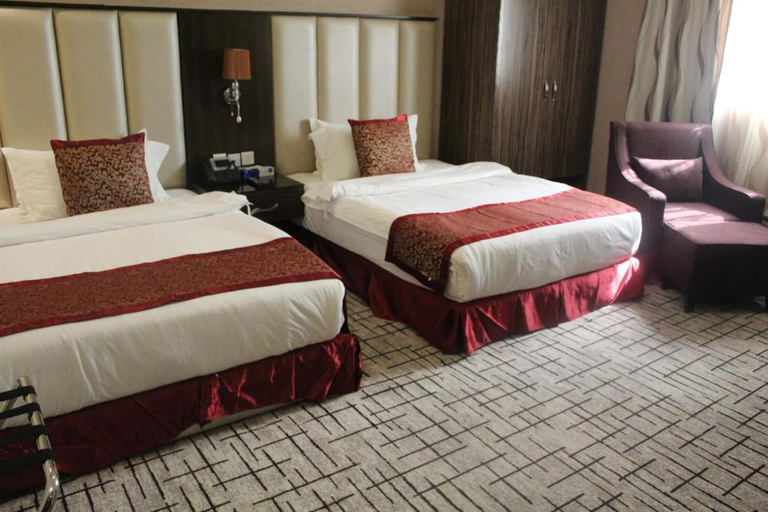 Bedroom 3, Saif Boutique Hotel International