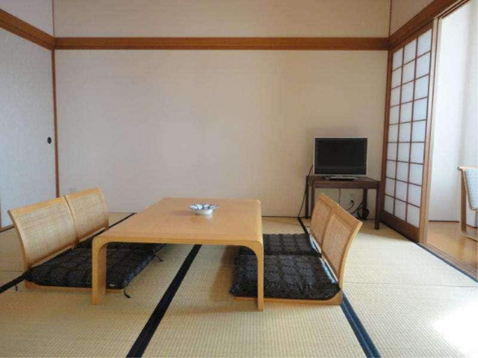 Others 5, The Paradise Garden Sasebo, Sasebo