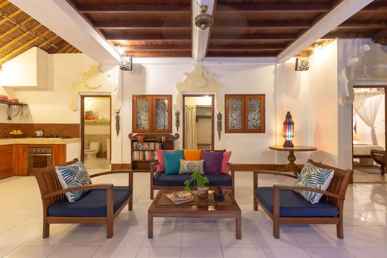 Others 5, Villa Poppy, Badung