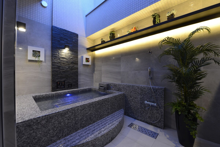 Bathroom 4, Hotel Linden Ikebukuro, Toshima