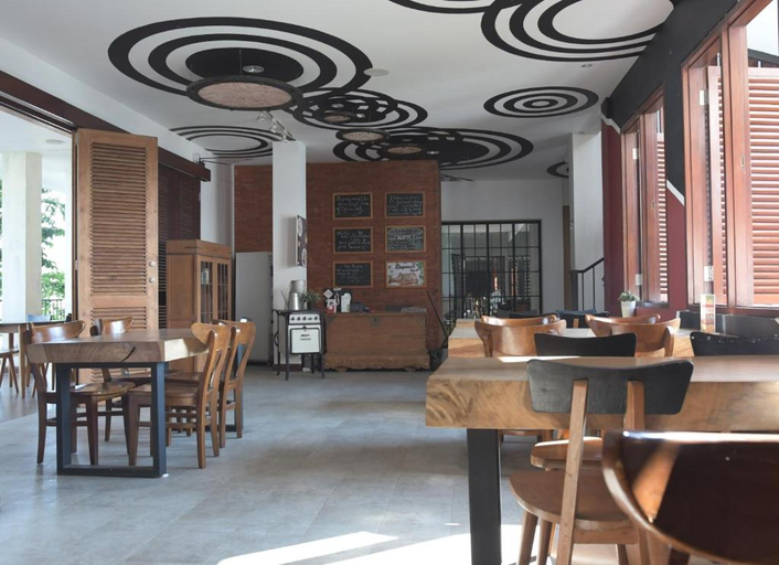 Food & Drinks, Mom's Corner, Malang