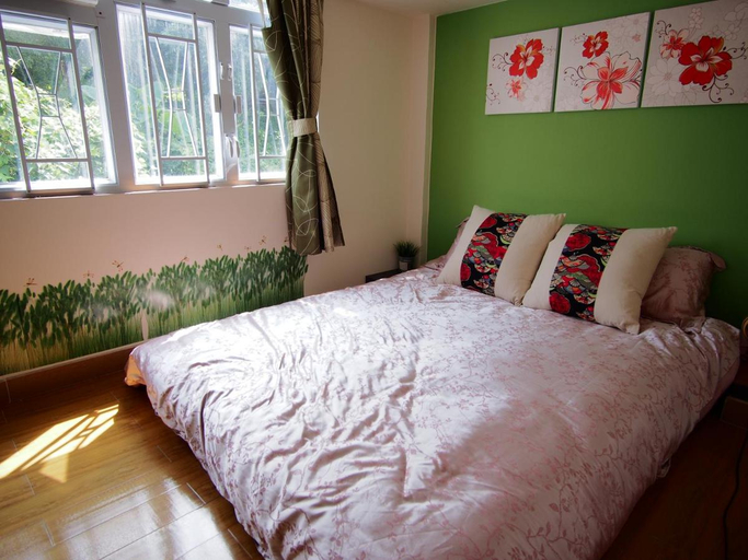 Bedroom, Tai O Inn, by the Sea, New Territories