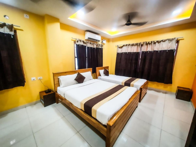 Others 3, Le Hotel Host, Tiruchirappalli