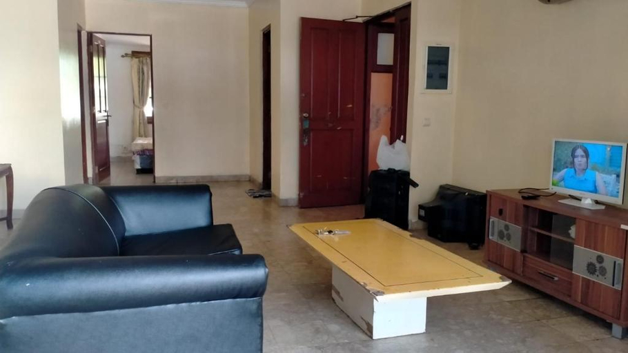 Others 2, Kondominium Carita Selatan Adell, Pandeglang