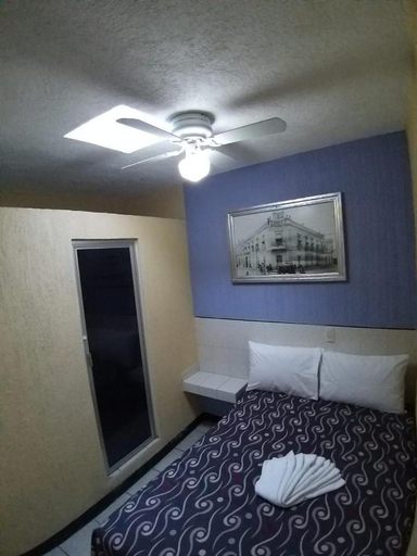 Bedroom 4, Hotel Aguila, Guadalajara