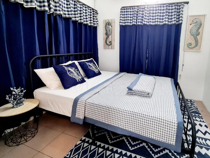 Bedroom 5, 527 BeachHouse 5 bedroom with swimming pool, Penang Island
