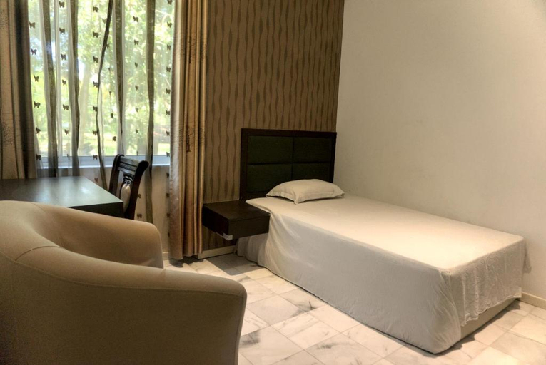 Bedroom 5, LEAF HOMESTAY, Miri