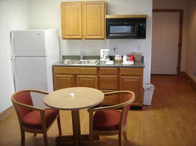 Others 5, Stevens Pass Motel, Snohomish