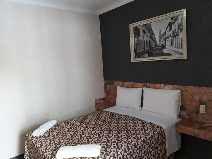 Bedroom 3, Hotel Aguila, Guadalajara
