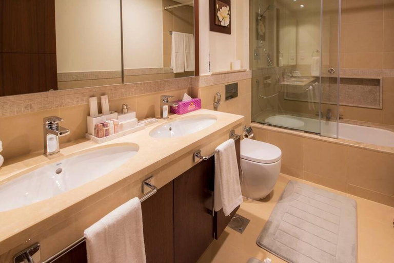 Bathroom 4, FIRST CLASS | 2BR | Burj Khalifa & Fountain view, Dubai