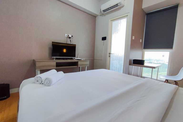 Bedroom 2, Comfort 1Br At Amartha View Apartment, Semarang