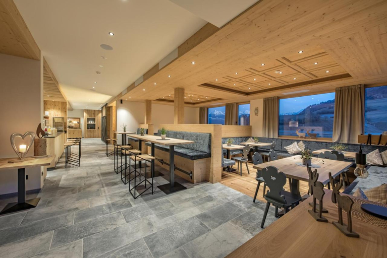 Food & Drinks 5, Hotel Torgglerhof, Bolzano