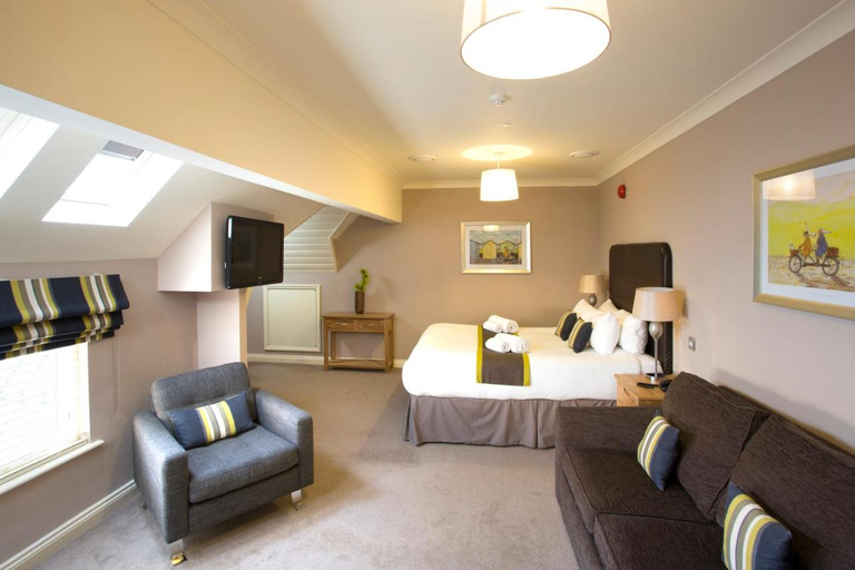 Bedroom 3, Breckland Lodge, Norfolk