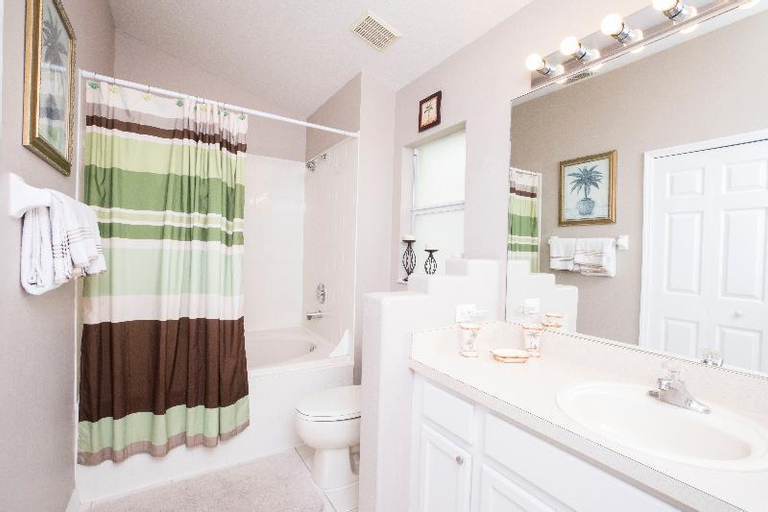 Others 2, Glenbrook Homes, Lake
