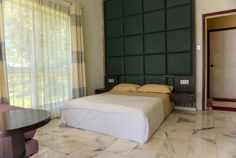 Bedroom 1, LEAF HOMESTAY, Miri