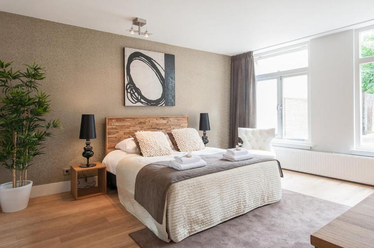 Bedroom 2, Museumpark Apartments, Rotterdam