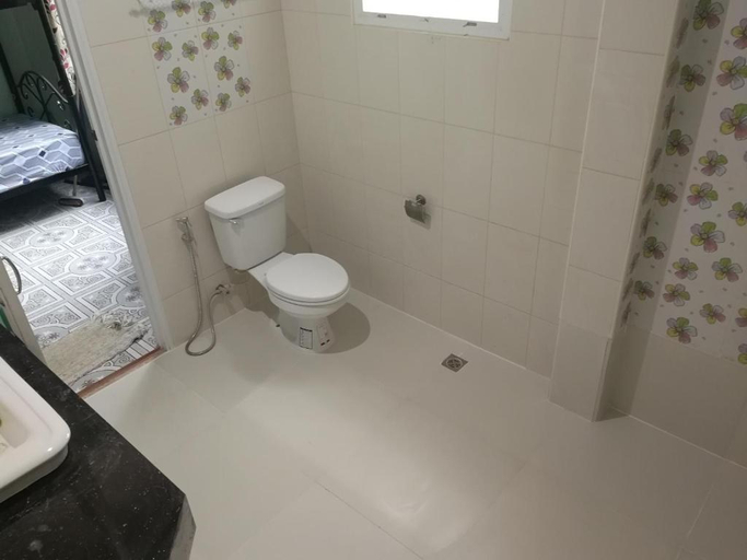 Bathroom 2, Palm Garden House, Ko Lanta
