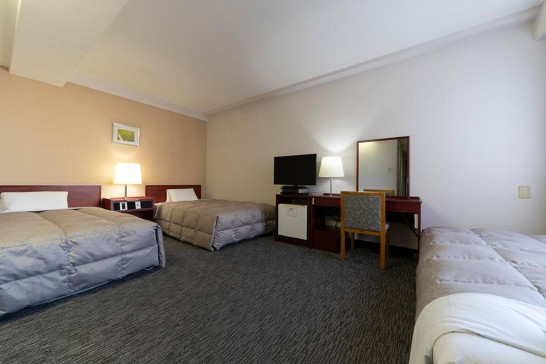 Bedroom 5, Ise City Hotel, Ise