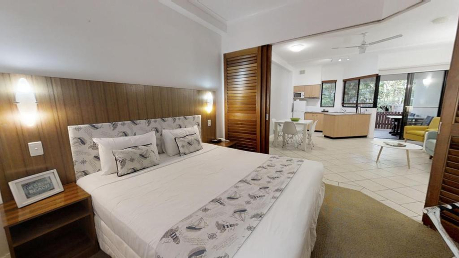Bedroom 3, Silkari The Pavilions Port Douglas, Douglas
