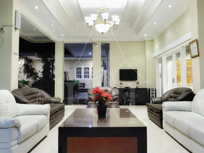 Others 2, 5BR Villa @ Wisma Halim Villas & Conference, Bogor