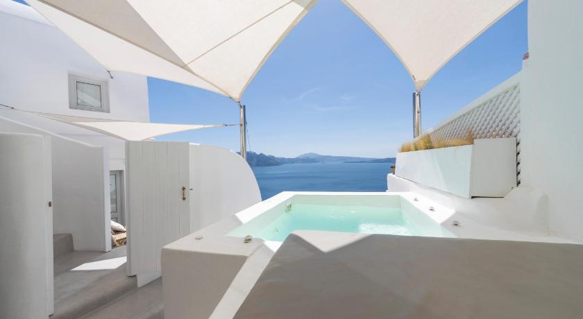 Others 3, Delta Suites, South Aegean