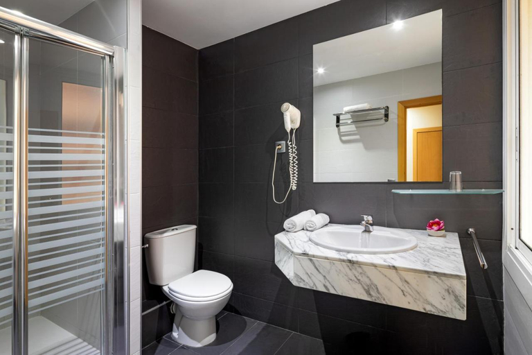 Bathroom 5, Hotel Catalunya Ribes de Freser, Girona