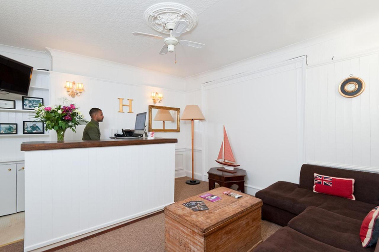 Others 5, Hamptons Brighton, Brighton and Hove