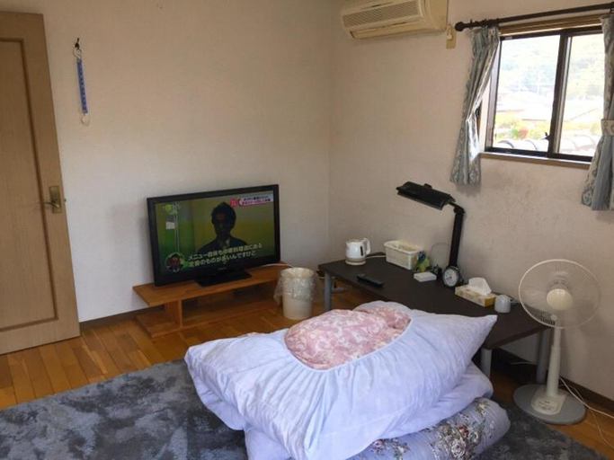Bedroom 4, Guesthouse Suisen, Kōnan