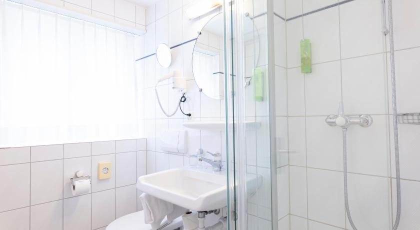 Bathroom, Self Check-In Hotel David 22, Sankt Gallen