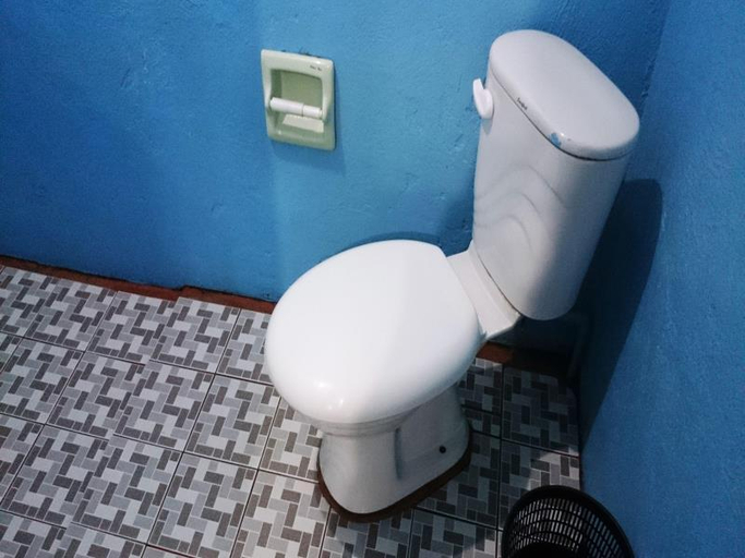 Bathroom 3, Alona Bamboo House, Panglao