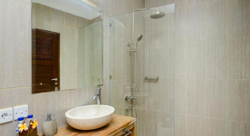 Bathroom 4, Coconuts Villa Balangan Beach, Badung