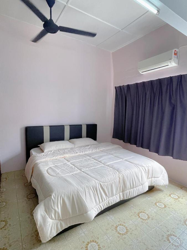 Bedroom 3, Bentong Houses, Bentong