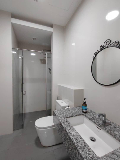 Bathroom 2, Exec 2-bedroom (New World Hotel, Paradigm Mall), Petaling Jaya